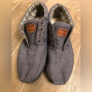 TOMS Denim Blue Color Laceless Slip-On Botas Boots Shoes
